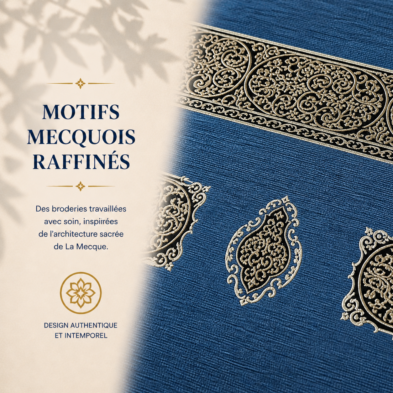 Zoom sur les broderies du tapis de prière Mecquois bleu Sajadah.