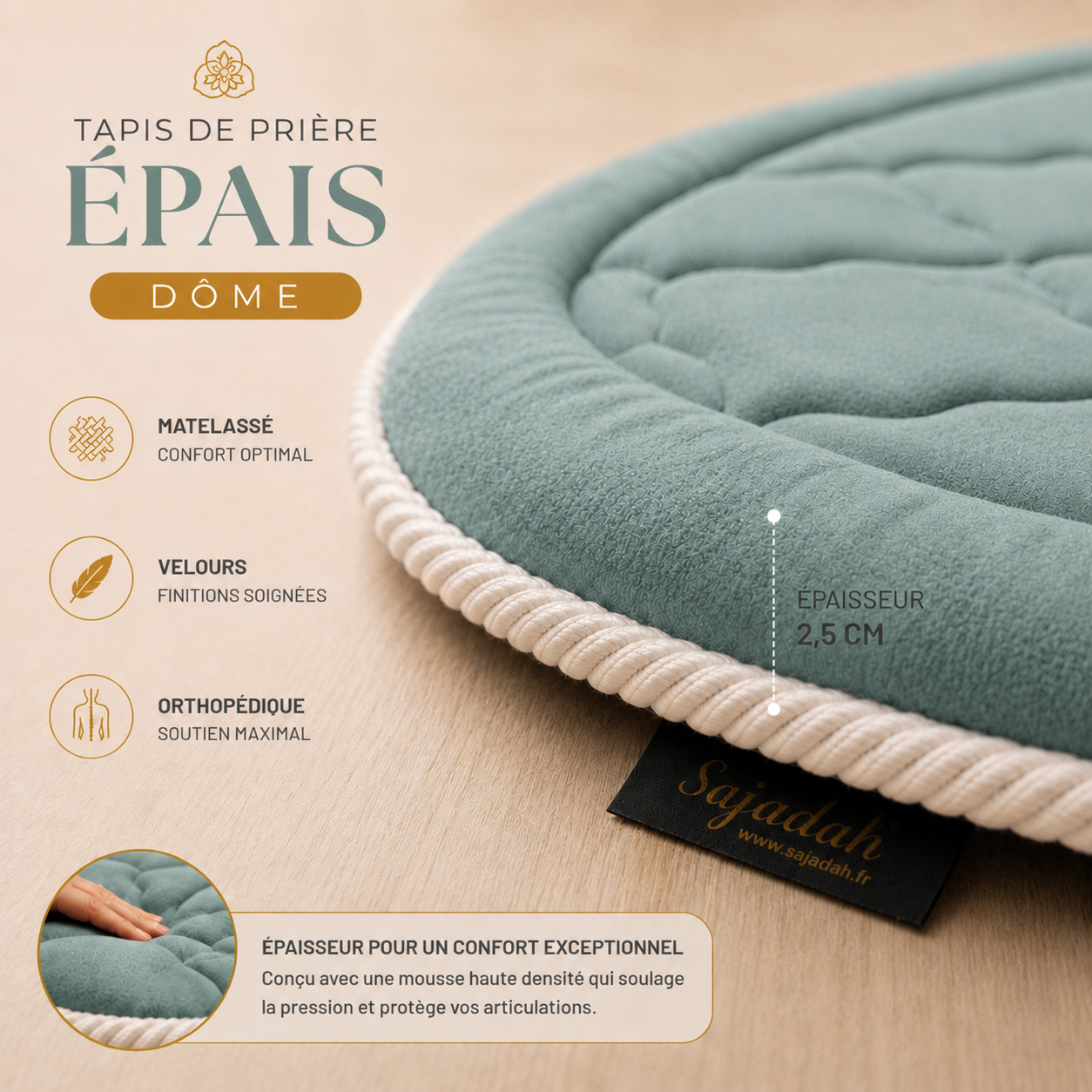 Zoom sur la qualité premium du velours turc du tapis de prière épais Dôme vert Pin Sajadah.